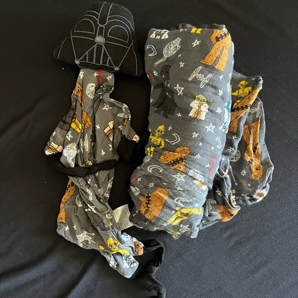 Little sleepies Star Wars swaddle bundle